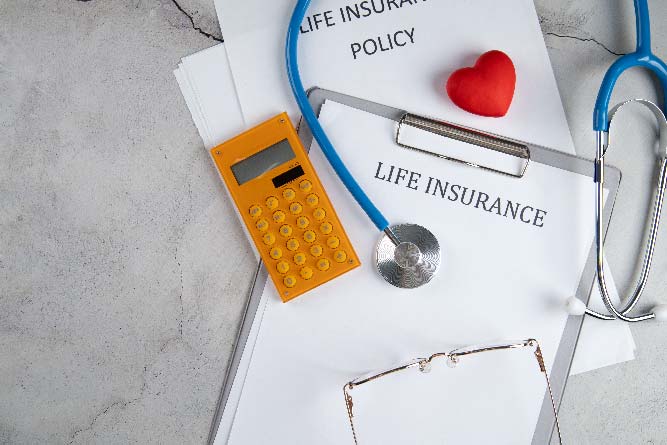 Life Insurance Better Or ULIPs: Which One Should I choose?